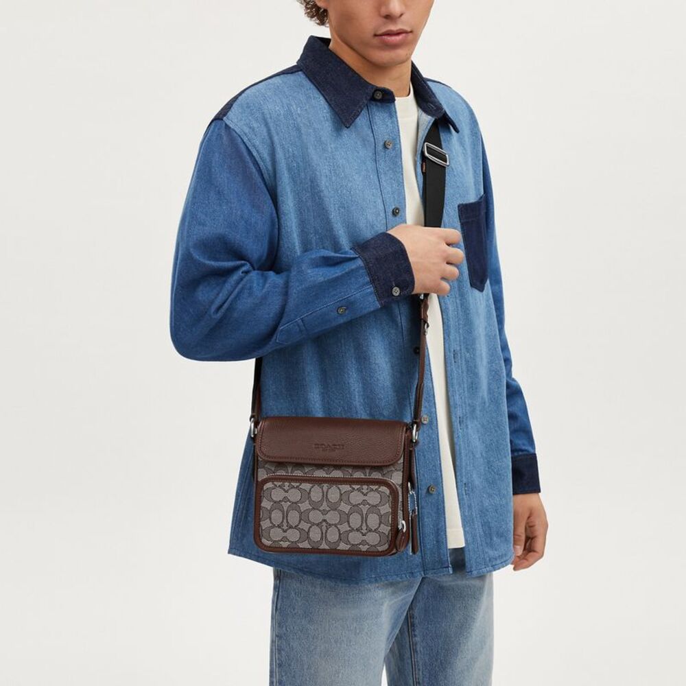 NWT Coach Outlet Sullivan Flap Crossbody Bag In Signature Jacquard - Picture 4 of 5